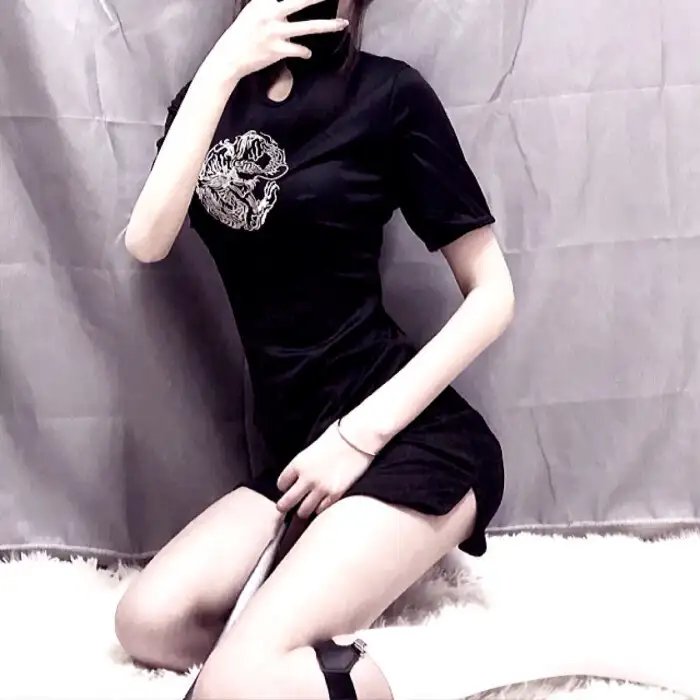 走夜路的男人